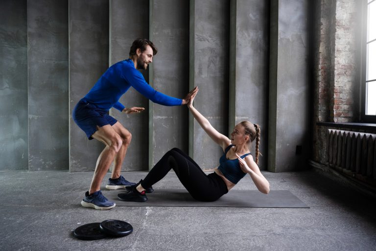 HIIT vs Cardio: Ποιο καίει περισσότερο λίπος